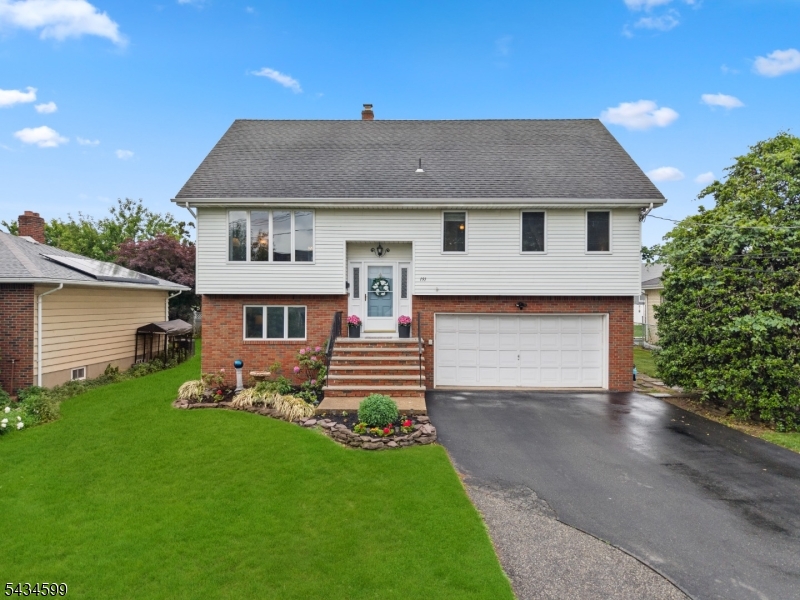191 Pershing Rd, Clifton City, NJ 07013 Listing Photo  0
