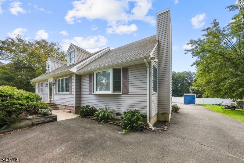 51 Diverty Rd