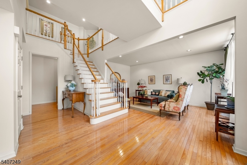 48 Bovensiepen Ct