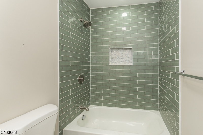 Full bath