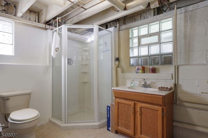 Full Bath