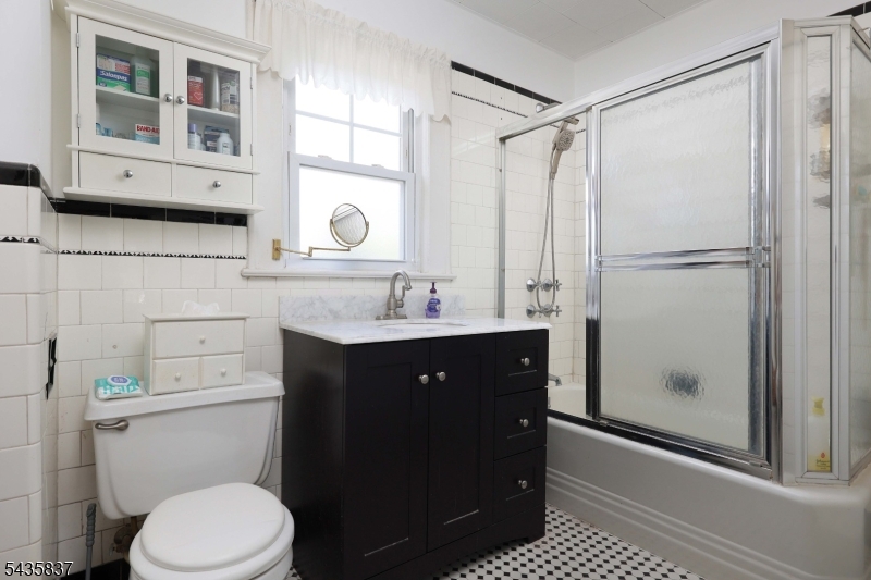 Main Bath