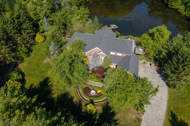 60 Morgan Dr