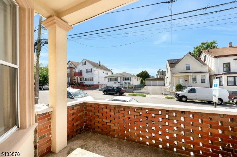 999 25th Street