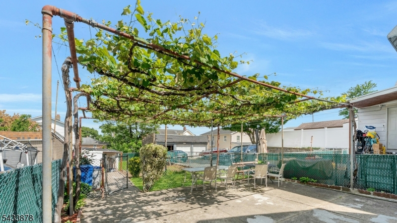 999 25th Street