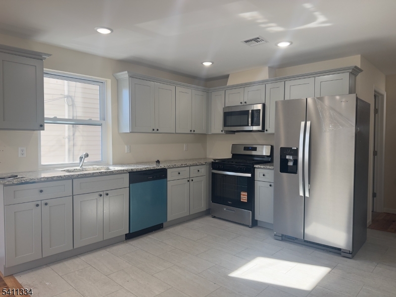 487 S 18Th St 1st Fl, #2, Newark City, NJ 07103 Listing Photo  0