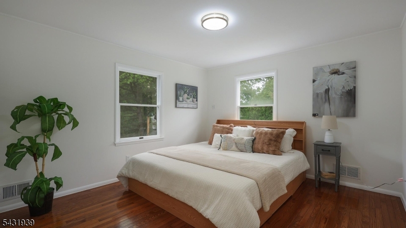 Large 2nd Bedroom