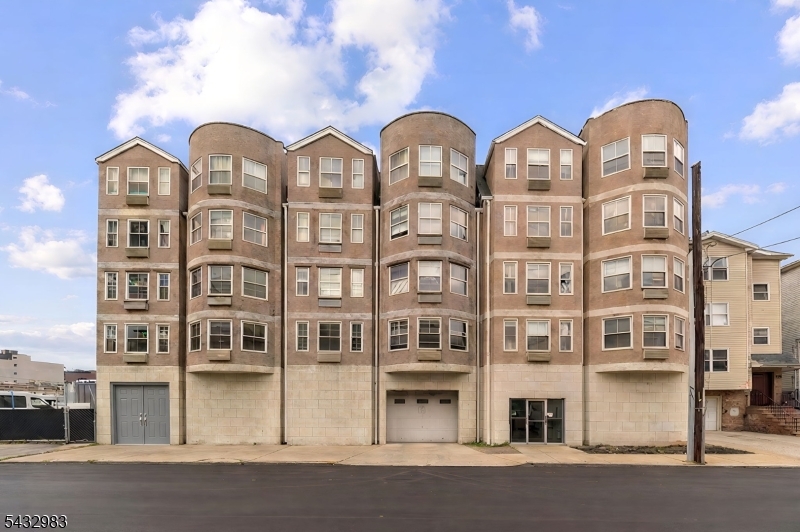 56-60 Ferguson St, #C1, Newark City, NJ 07105 Listing Photo  0
