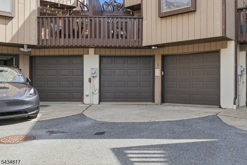 2 car garage