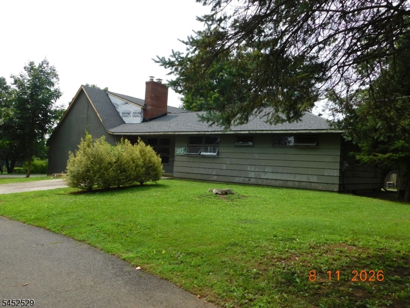 211 Pickle Rd