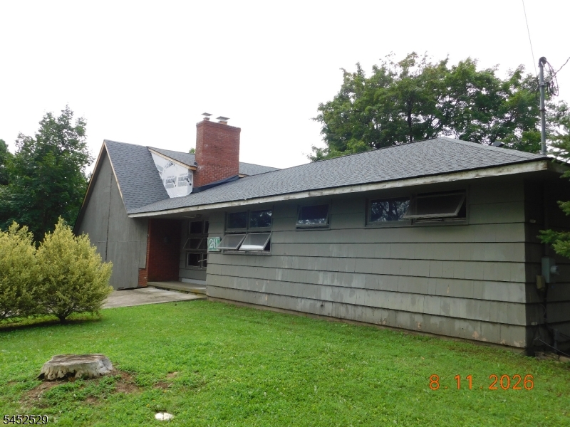 211 Pickle Rd