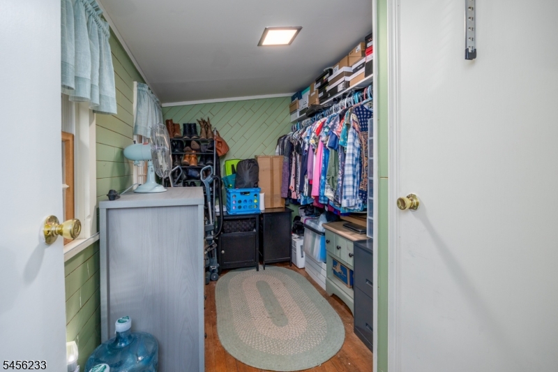 10 Pochuck Dr