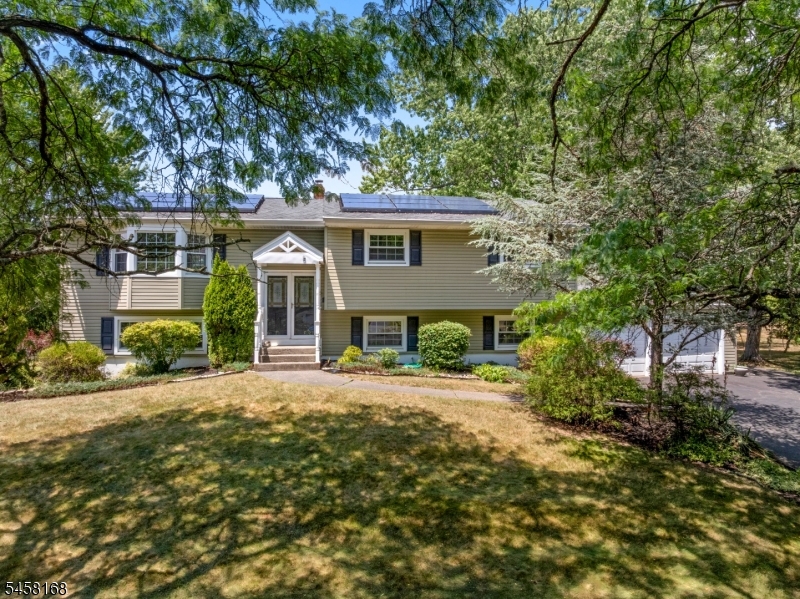 5 Yale Ct