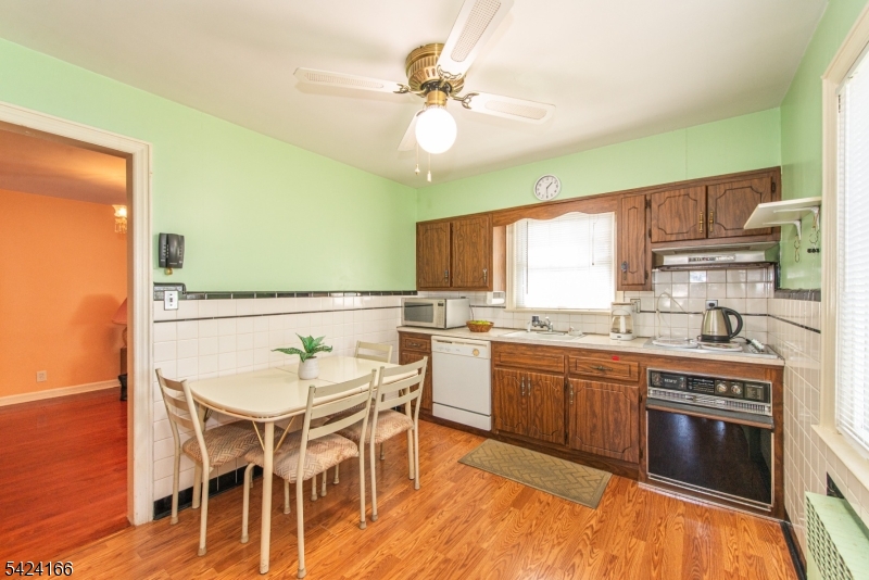 Eat in Kitchen