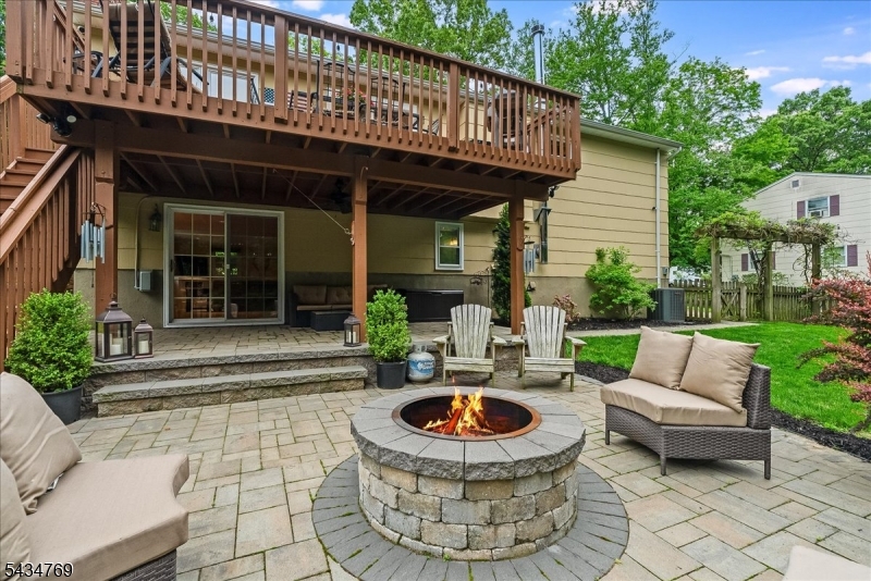 22 Green Apple Rd