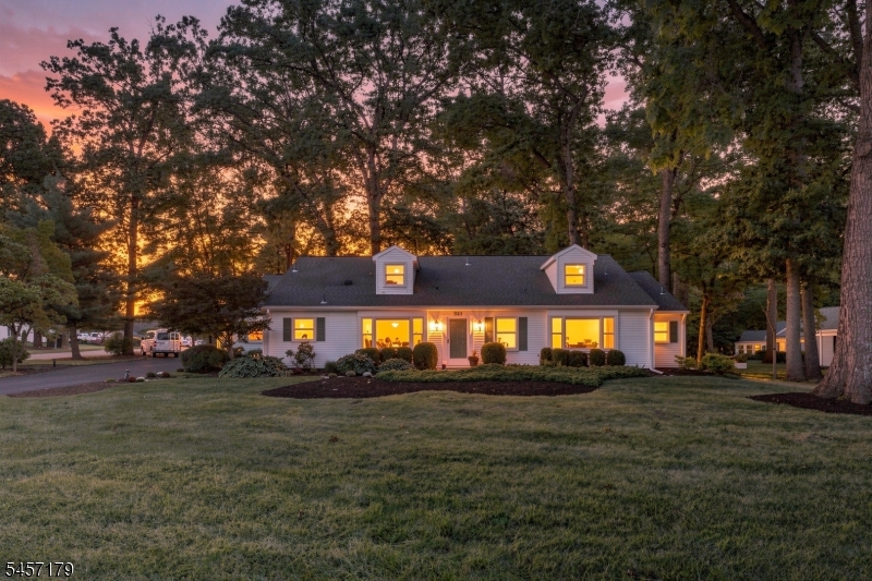 321 Sharon Way