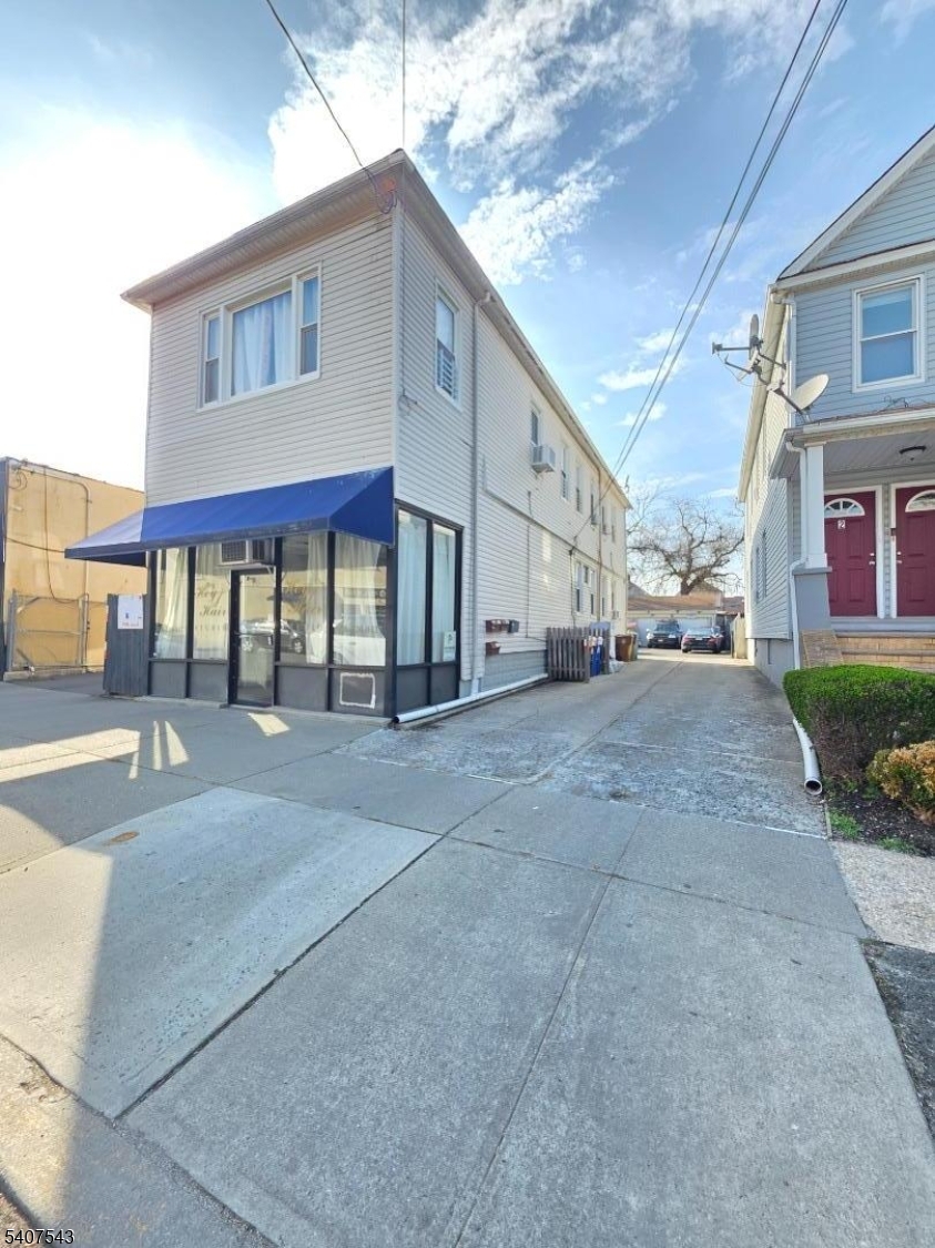 15 E Price St, Linden City, NJ 07036 Listing Photo  0