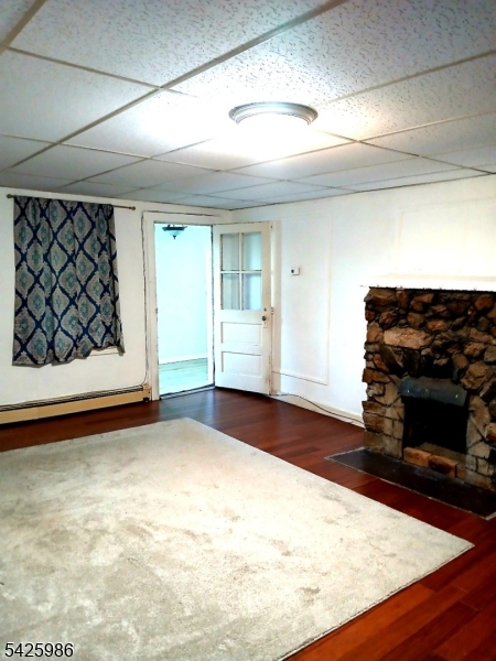 Living Room/Dining Room