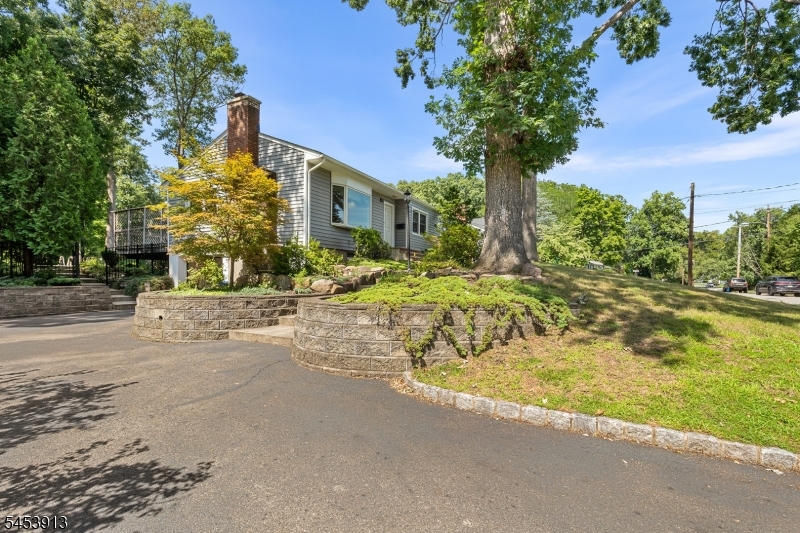 47 Ferncliff Rd