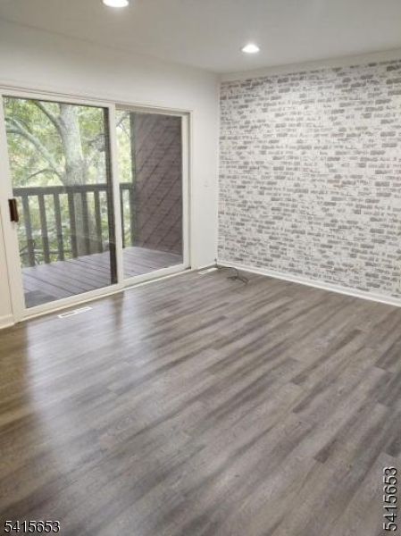 COMPLETE OPEN FLOOR PLAN