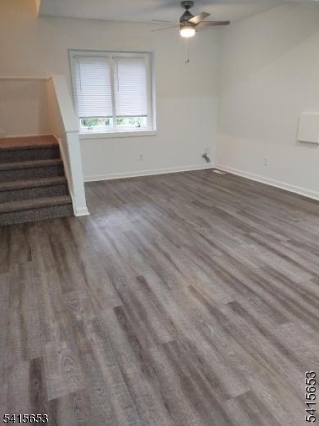 SPACIOUS DINING ROOM