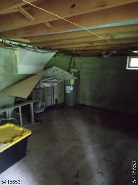 HUGE STORAGE AREA