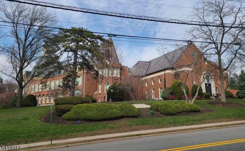 Ridgewood High School