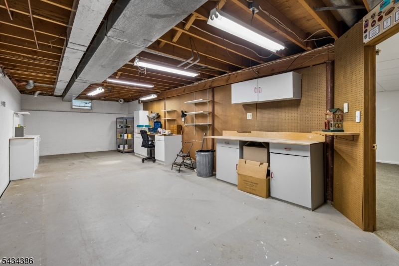 Work Shop/Storage