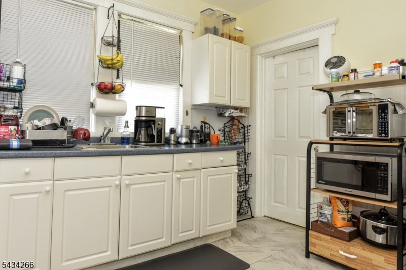 Kitchen Unit A