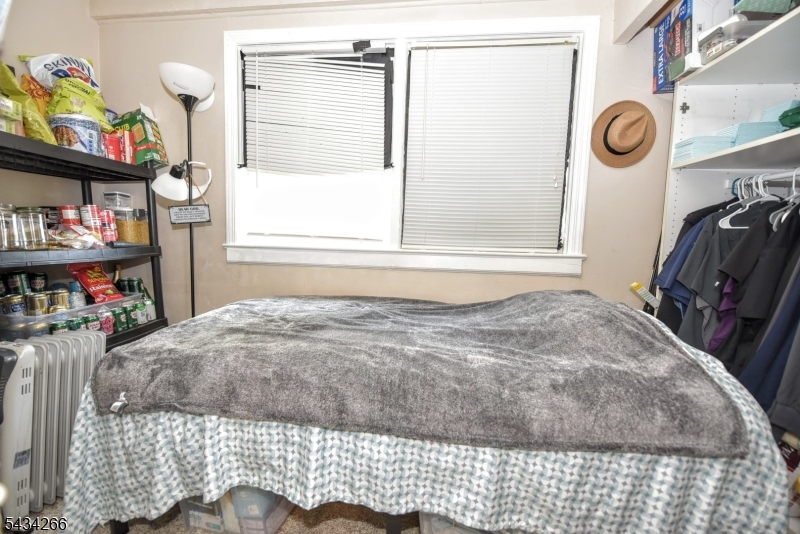 Enclosed Heated Porch Unit A