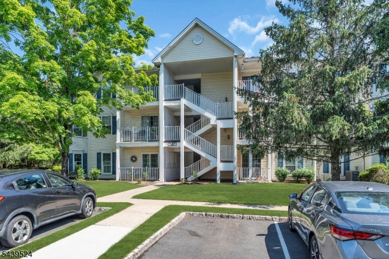 19 Amethyst Way