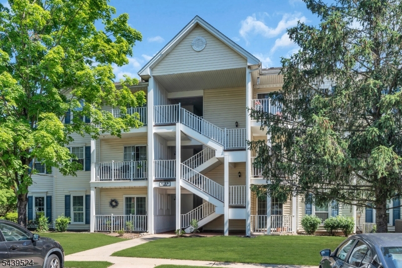 19 Amethyst Way