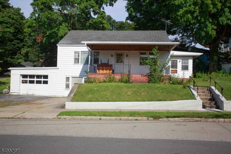 3 Linden Ave