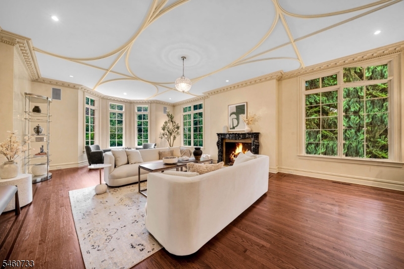 14 Grasmere Ct
