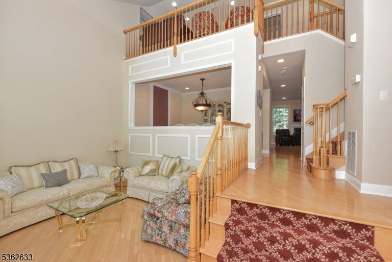 3 Skyview Dr