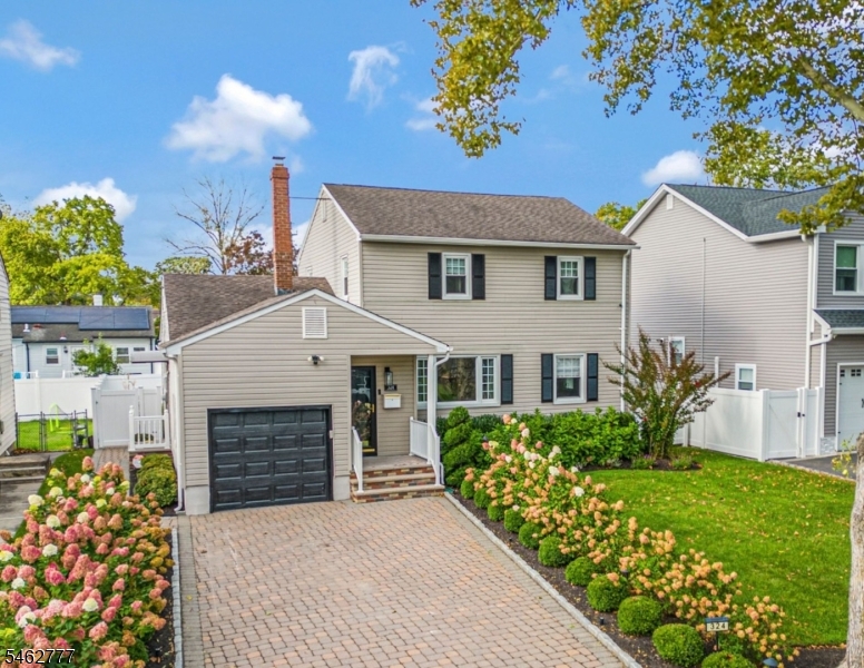 324 Jackson Ave