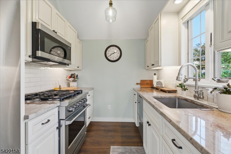 Updated Ktchn vaulted ceiling