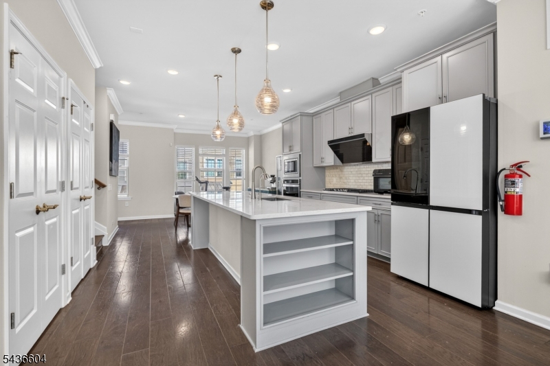 Upgraded Gourmet Kitchen