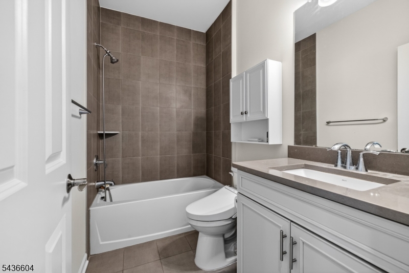 Hall Bathroom 2nd Floor