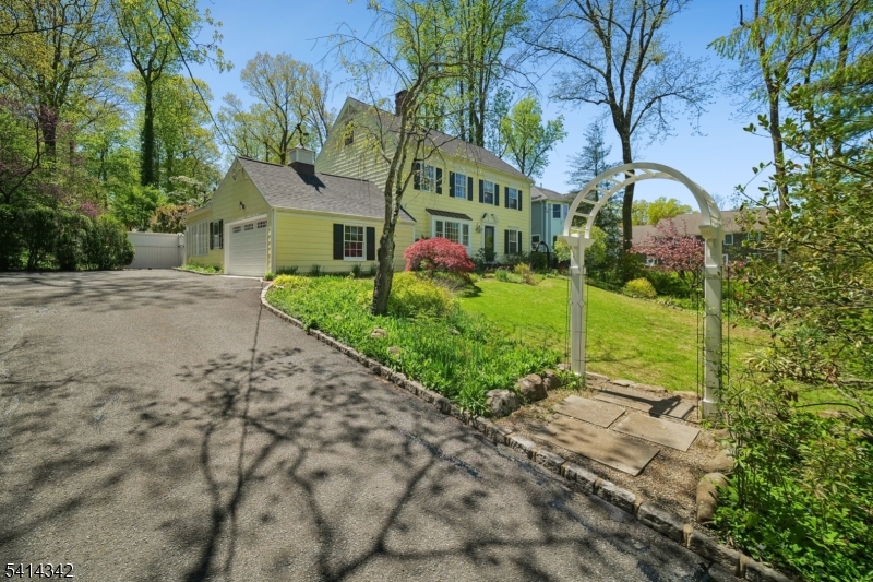 638 Mountain Ave, Berkeley Heights Twp., NJ 07922 Listing Photo  0