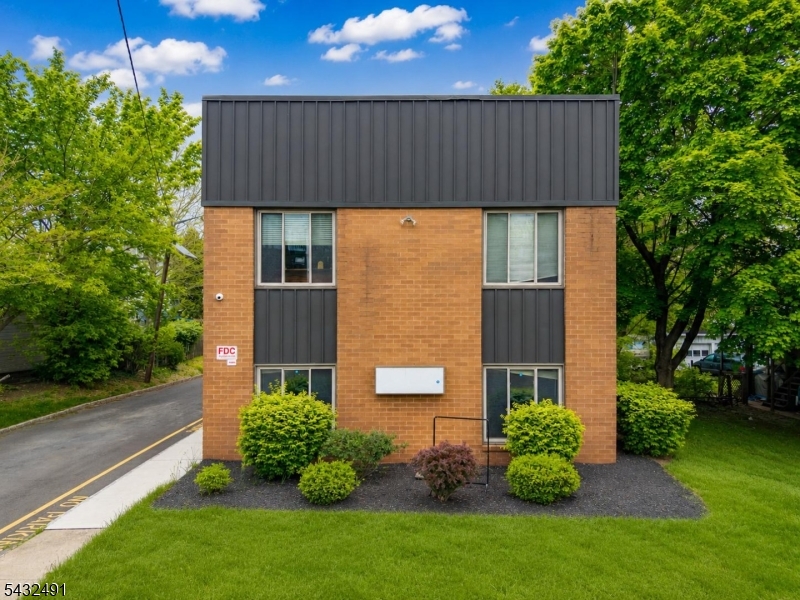 38 N Gaston Ave, Somerville Boro, NJ 08876 Listing Photo  0