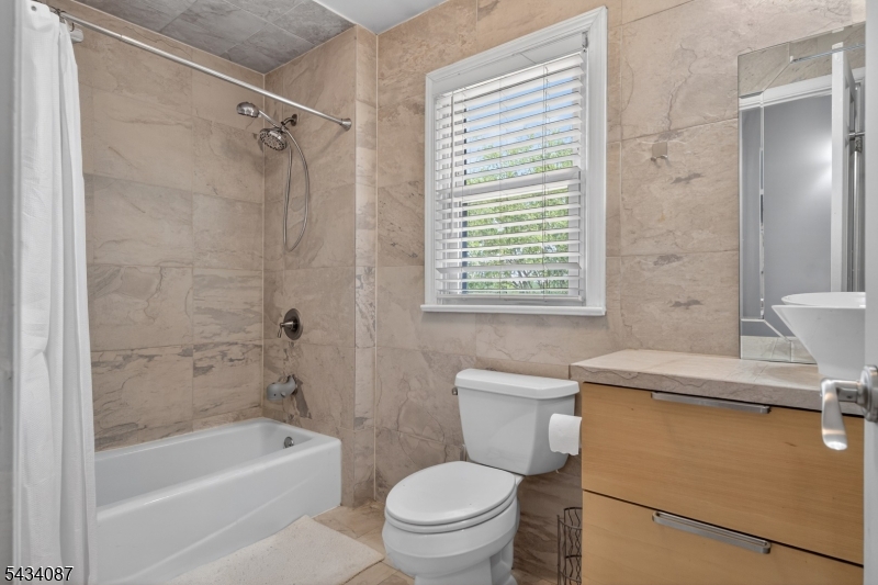 Main Bath