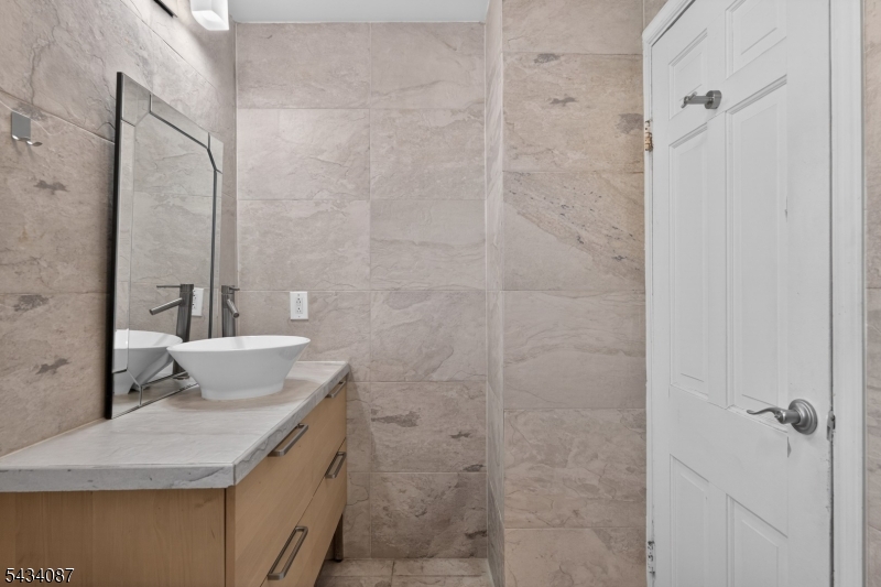 Main Bath