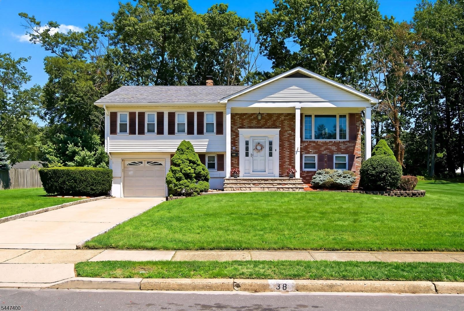 38 Brunswick Dr