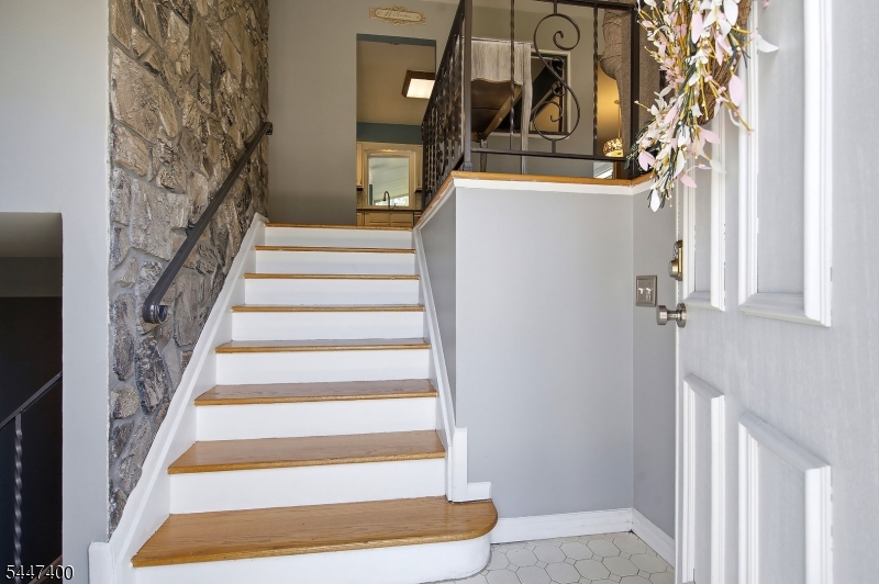 38 Brunswick Dr