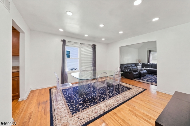 36 Fiume St