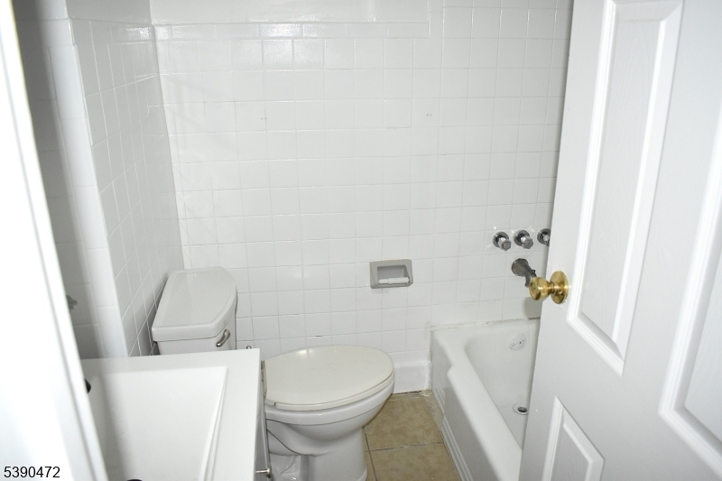 Full Bath