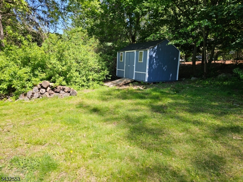 Shed
