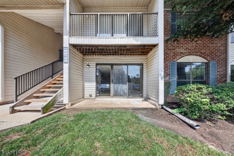 60 Taylor Dr