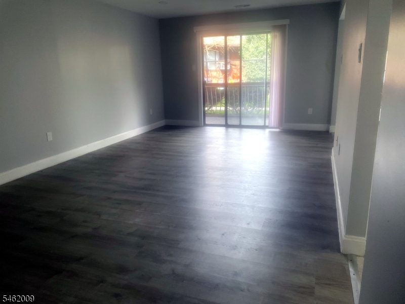 1203 Edison Glen Ter